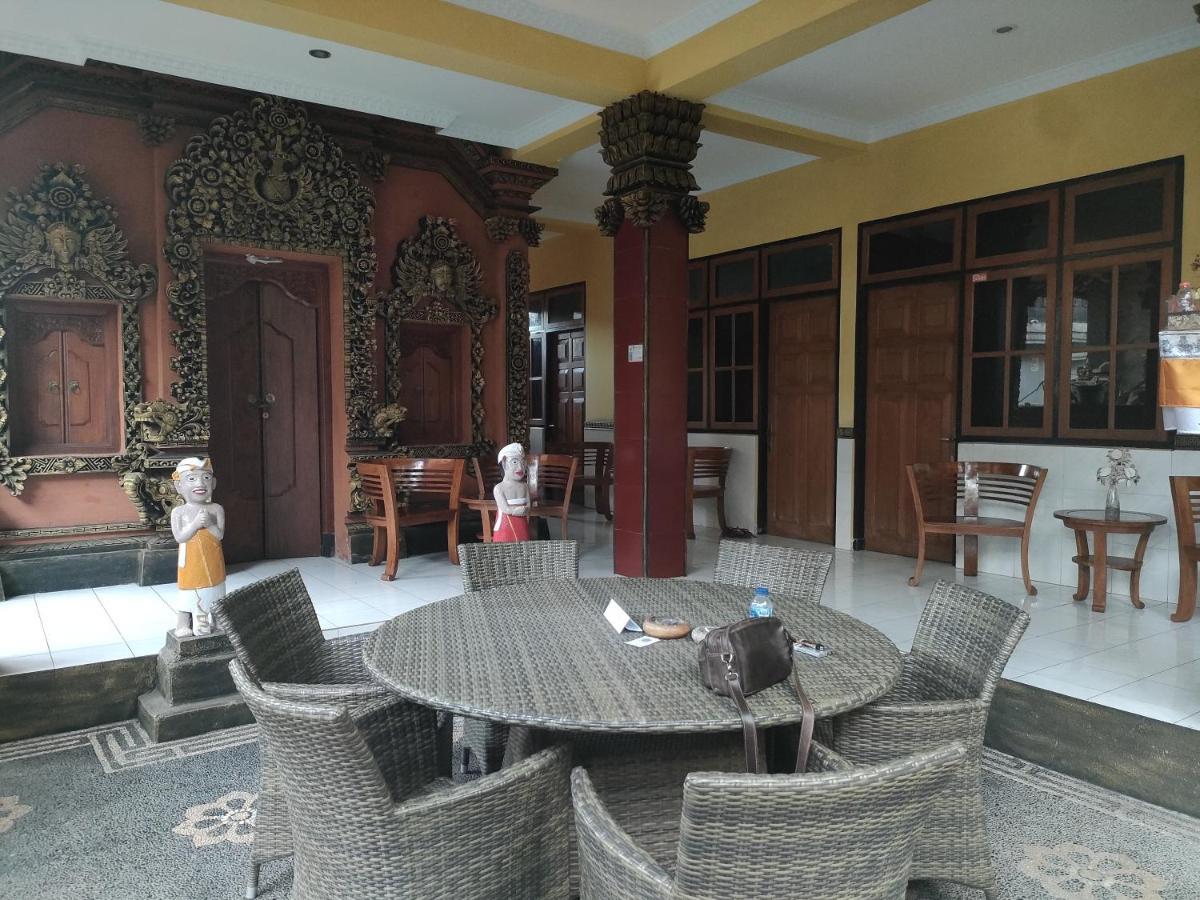Dharma Homestay ปาดังไบ ภายนอก รูปภาพ
